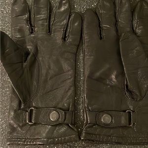 Allsaints small black leather gloves